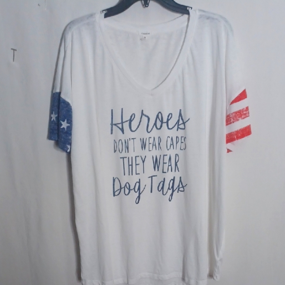 Maurices White Tee Size 4